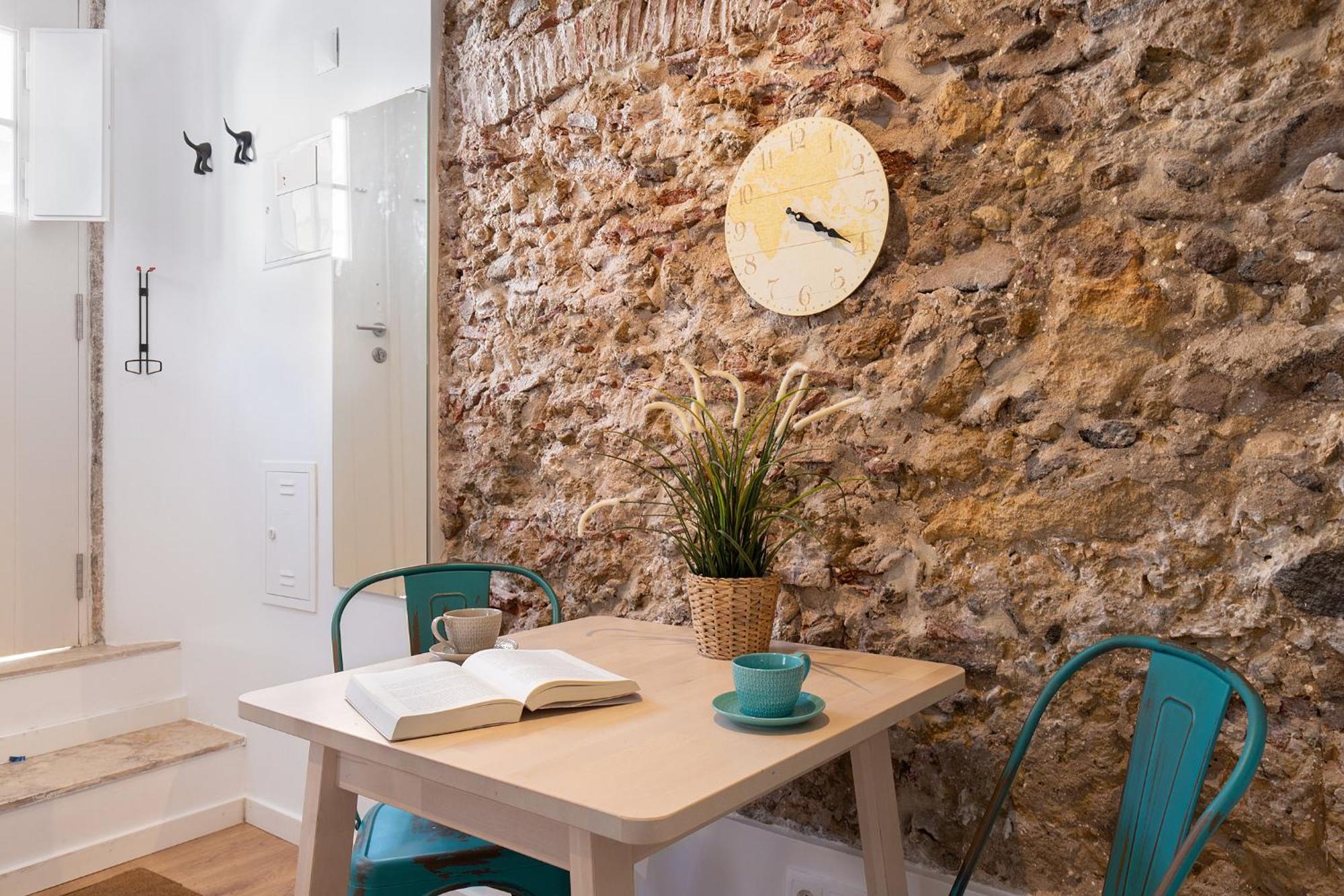 Classic Lisbon Homes: Bright & Central In Belem Екстериор снимка